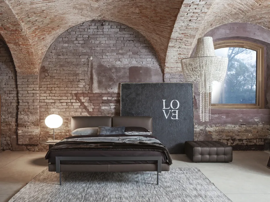 Letto in pelle Leonard di Flexteam